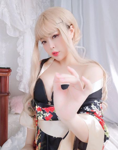 粉雄救兵