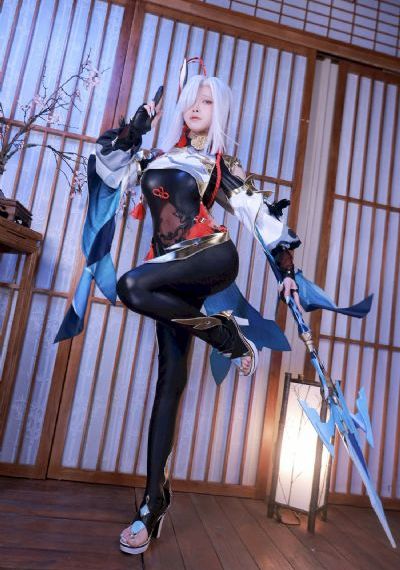 箱中女人