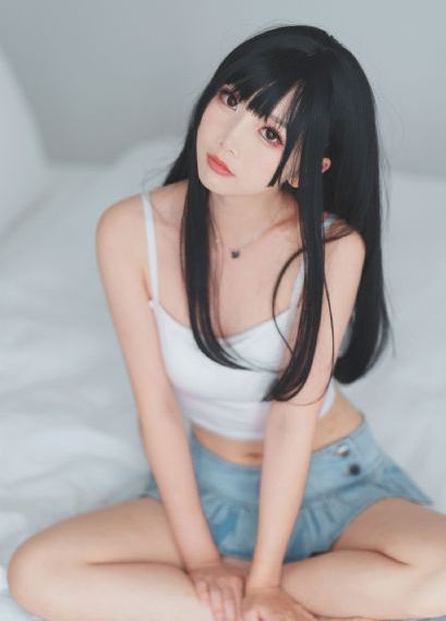森林里的熊冬眠中