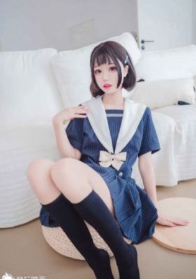 天颜之月