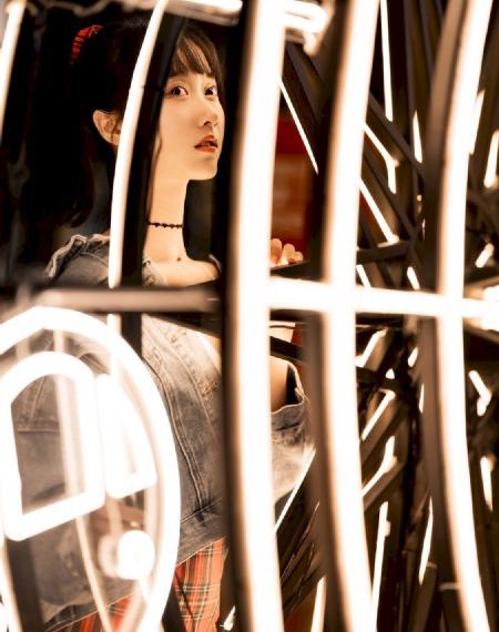 邻居女孩意大利