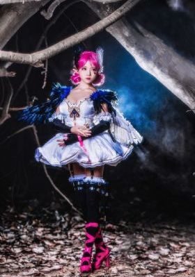 《四位少妇按摩记》中文