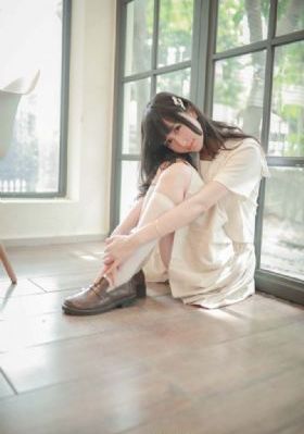 《朋友的未婚妻》中字