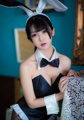 最美情侣中文